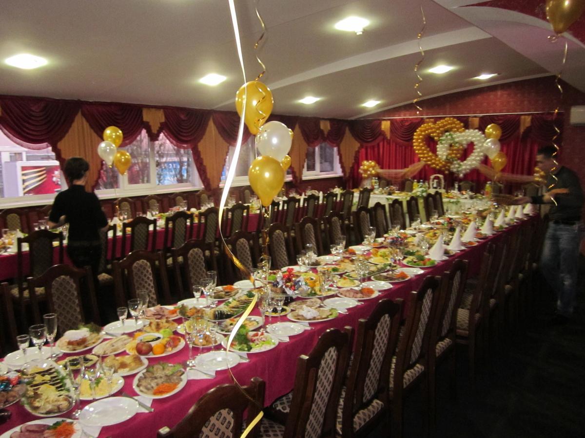 Hotel Prietenia Bender 外观 照片