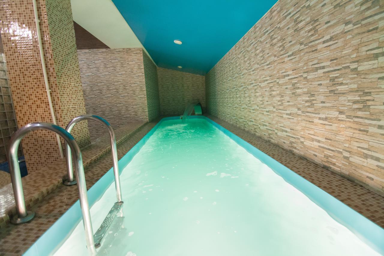 Hotel Prietenia Bender 外观 照片